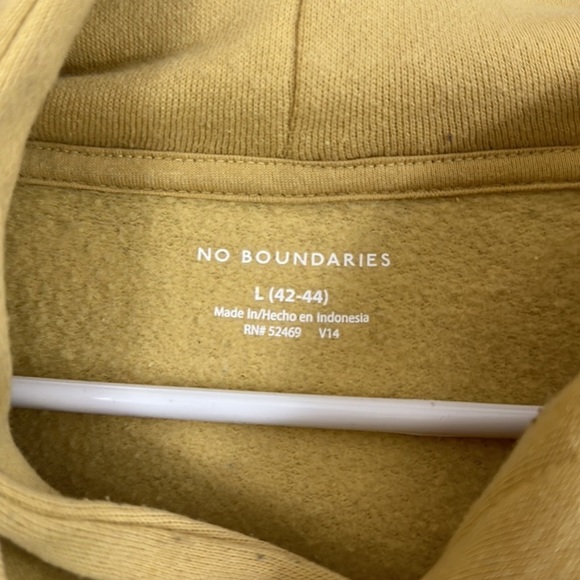 No Boundaries Yellow Beauty Sweatshirt with Hood Size Large - Picture 6 of 10